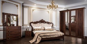 Комод 4 ящика Афина (БЕЗ ЗЕРКАЛА) караваджо в Новоуральске - novouralsk.ok-mebel.com | фото 4