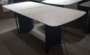 Стол RASMUS 160 TL-45 Белый мрамор, испанская керамика / черный каркас, ®DISAUR в Новоуральске - novouralsk.ok-mebel.com | фото 2
